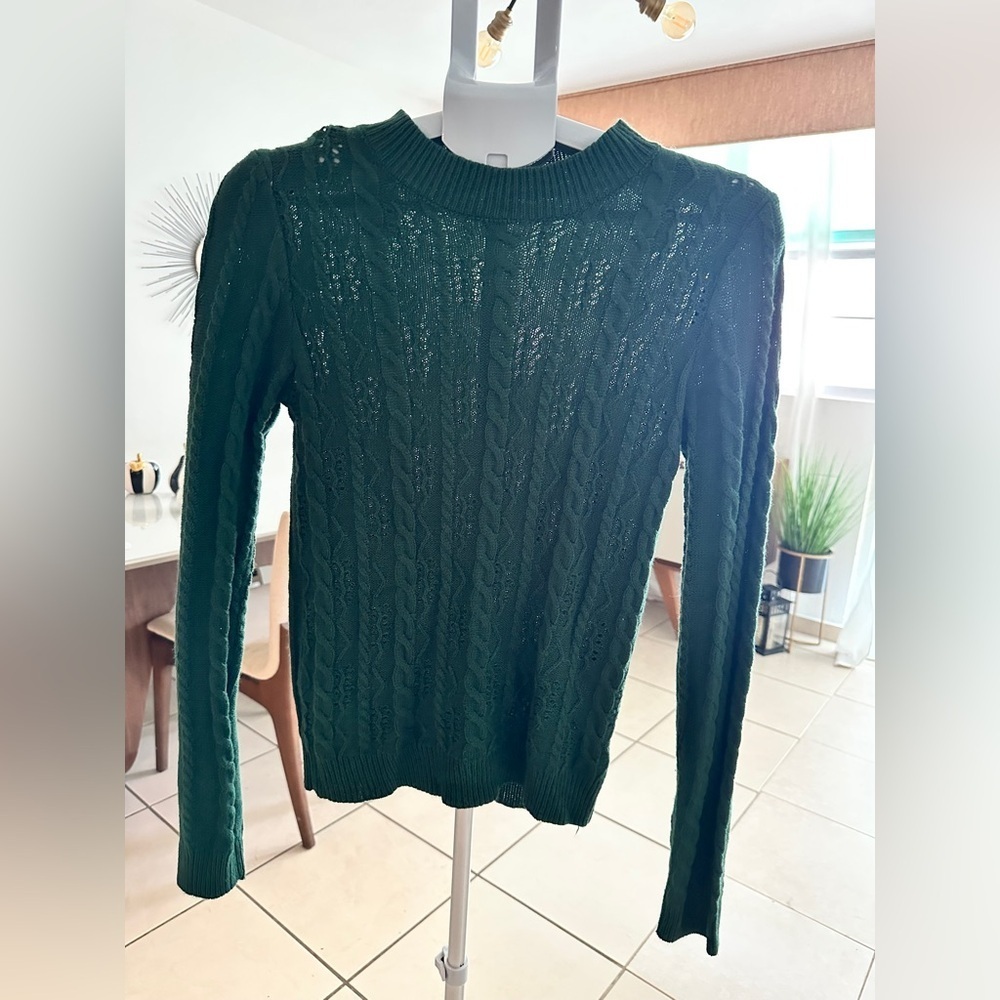 Women's Dark Green Cable Knit Sweater - Picture 4 of 4